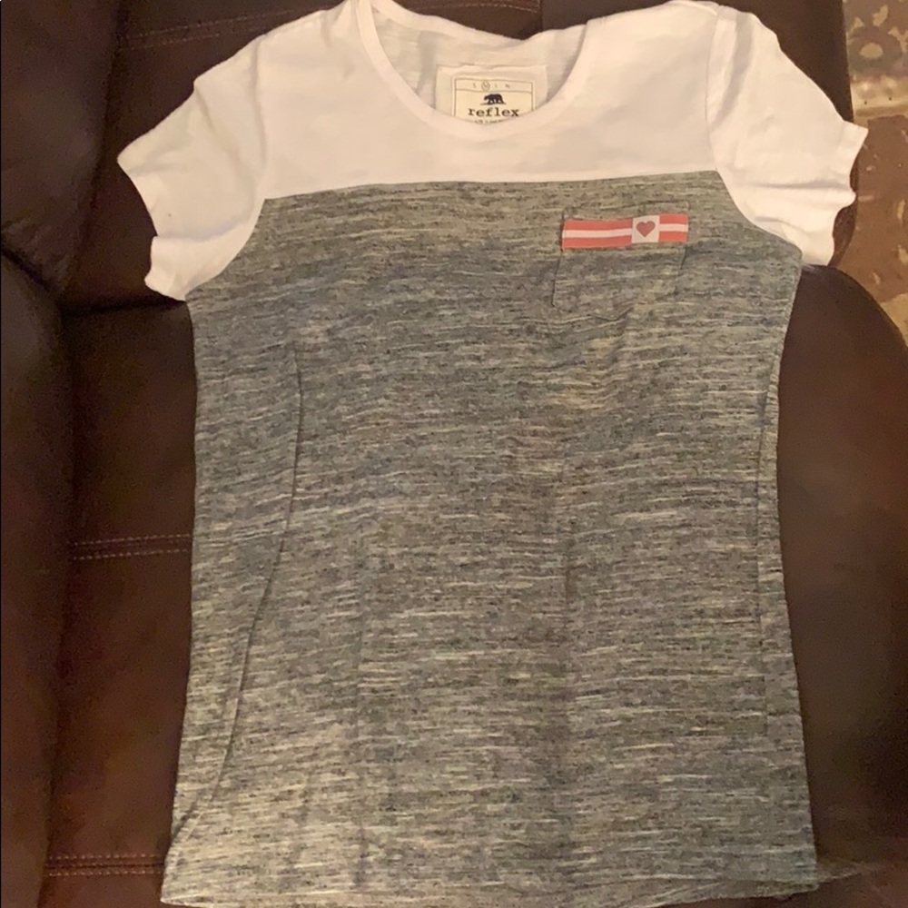 medium sized top